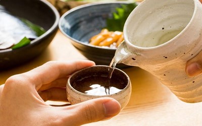 CÁC LOẠI ĐỒ UỐNG NHẤT ĐỊNH PHẢI THỬ KHI ĐẾN NHẬT BẢN