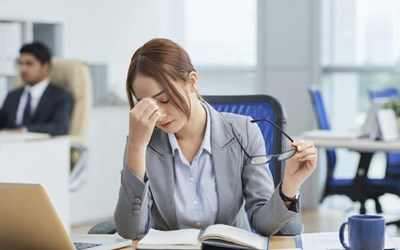 Những khó khăn và thiệt thòi khi đi XLKĐ xa quê hương