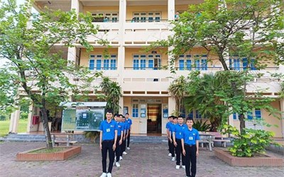 NHỮNG HÌNH ẢNH PHỎNG VẤN ĐƠN HÀNG SẢN XUẤT TẤM KIM LOẠI MỎNG